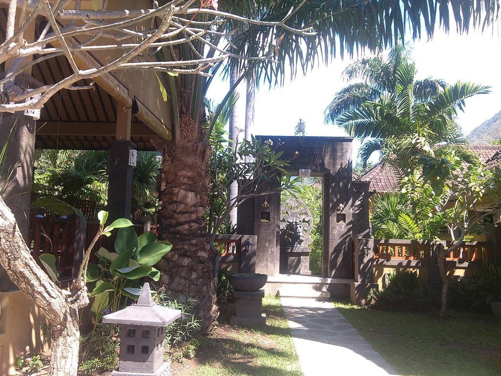 אמד Alami Resort, Restaurant And Dive Center מראה חיצוני תמונה