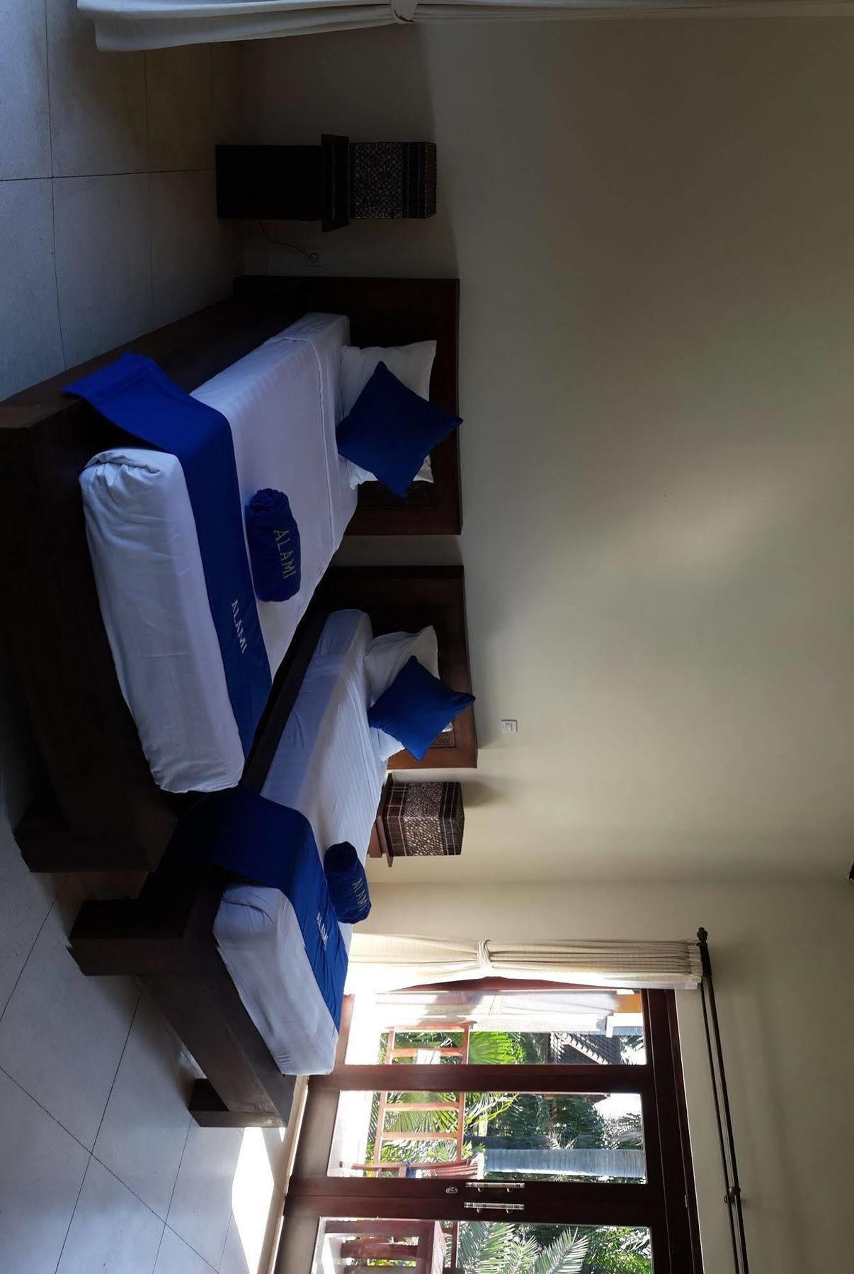 אמד Alami Resort, Restaurant And Dive Center מראה חיצוני תמונה