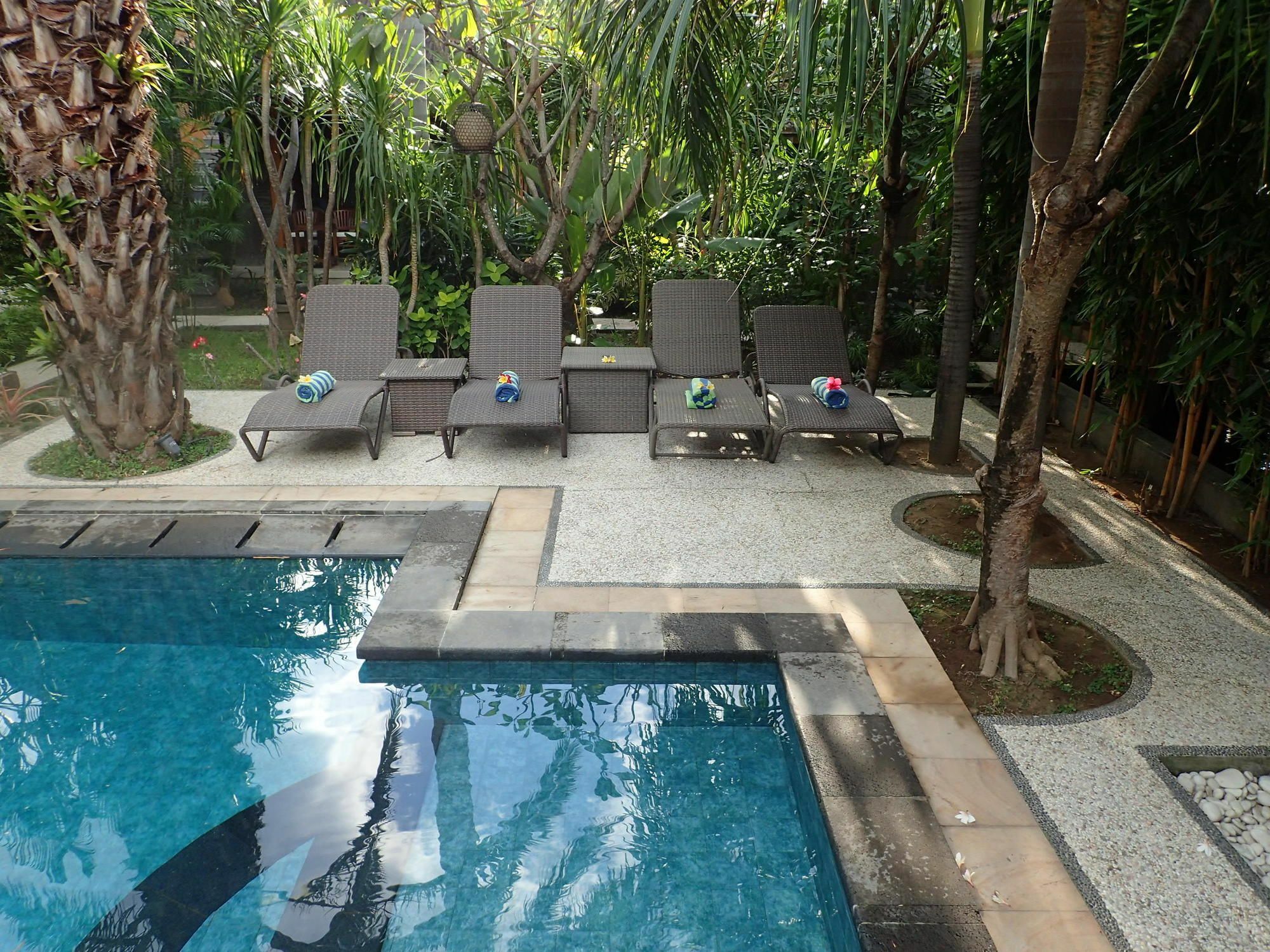 אמד Alami Resort, Restaurant And Dive Center מראה חיצוני תמונה